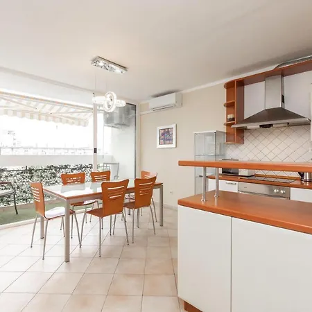 Apartment Darko