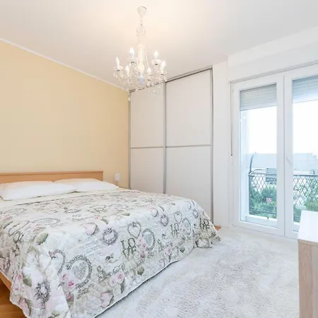 Apartment Darko *